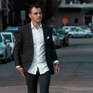 Meet your Posher, Brandon